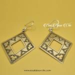 Boucles d’oreille en argent, gravures motifs maghrébins.