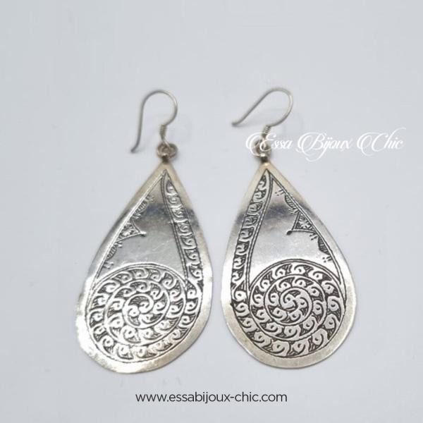 Boucles d’oreille en argent, motif spirale